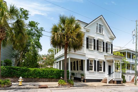 Photo of 16 Trumbo Street, Charleston, SC 29401 (MLS # 25014704)
