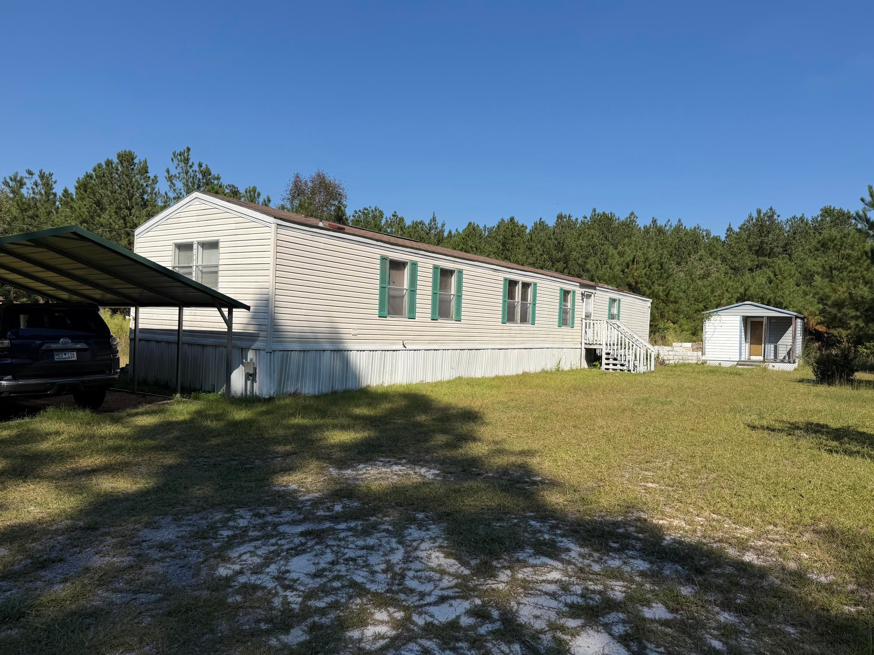 903 Wesley Chapel Avenue