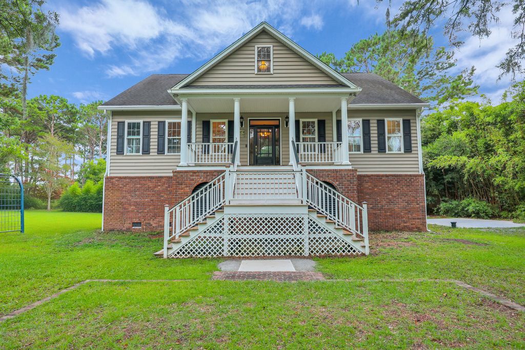 Photo of 2595 Royal Oak Drive, Johns Island, SC 29455 (MLS # 25022153)