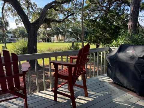 A home in Edisto Island