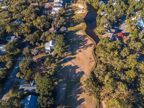 A home in Edisto Island