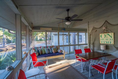 A home in Edisto Island