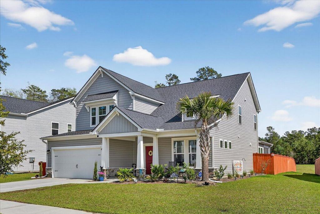 Photo of 227 Wappoo Trace Lane, Summerville, SC 29486 (MLS # 26009782)