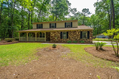 Photo of 110 Cantering Hills Lane, Summerville, SC 29483 (MLS # 25027313)