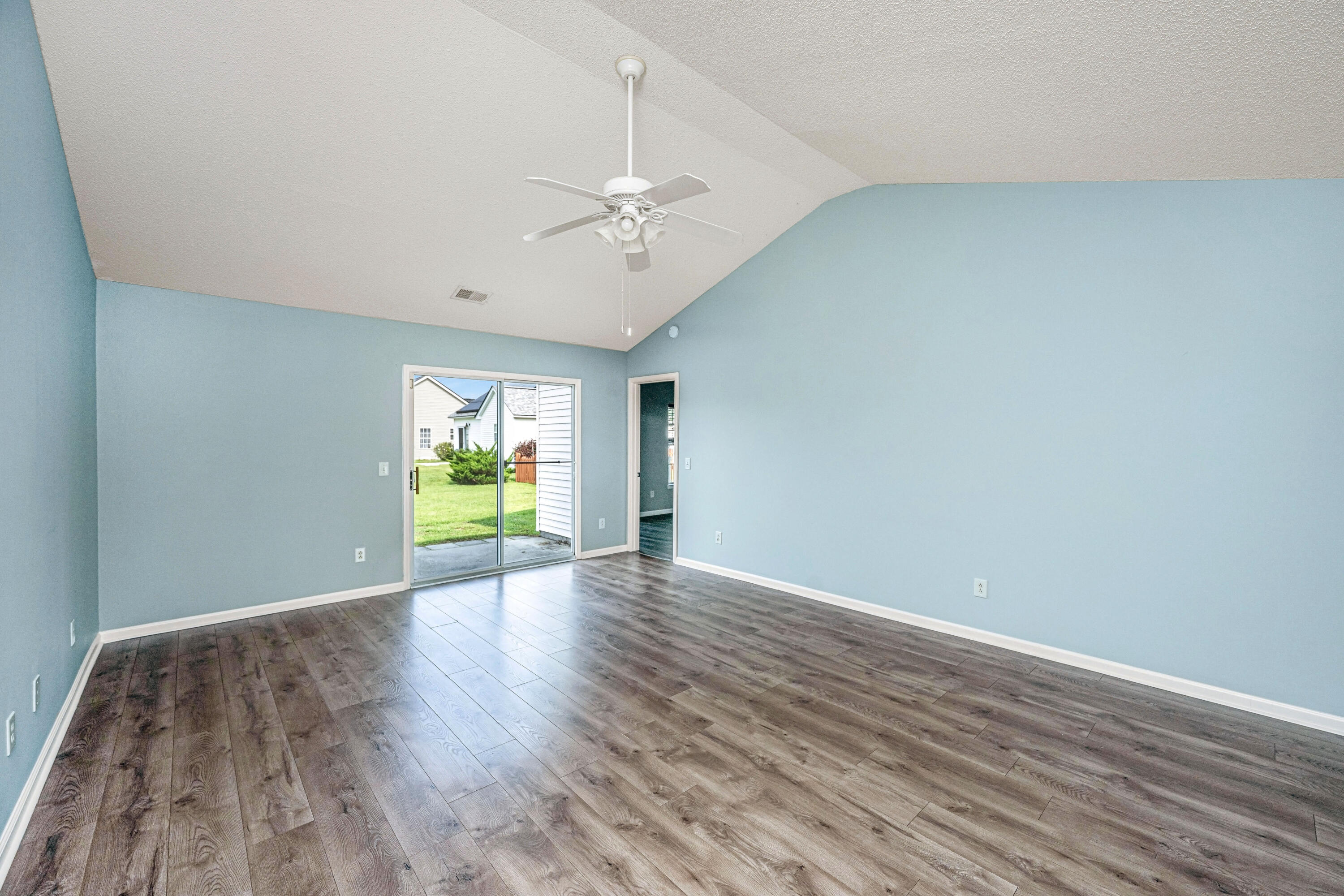 129 Dovetail Circle