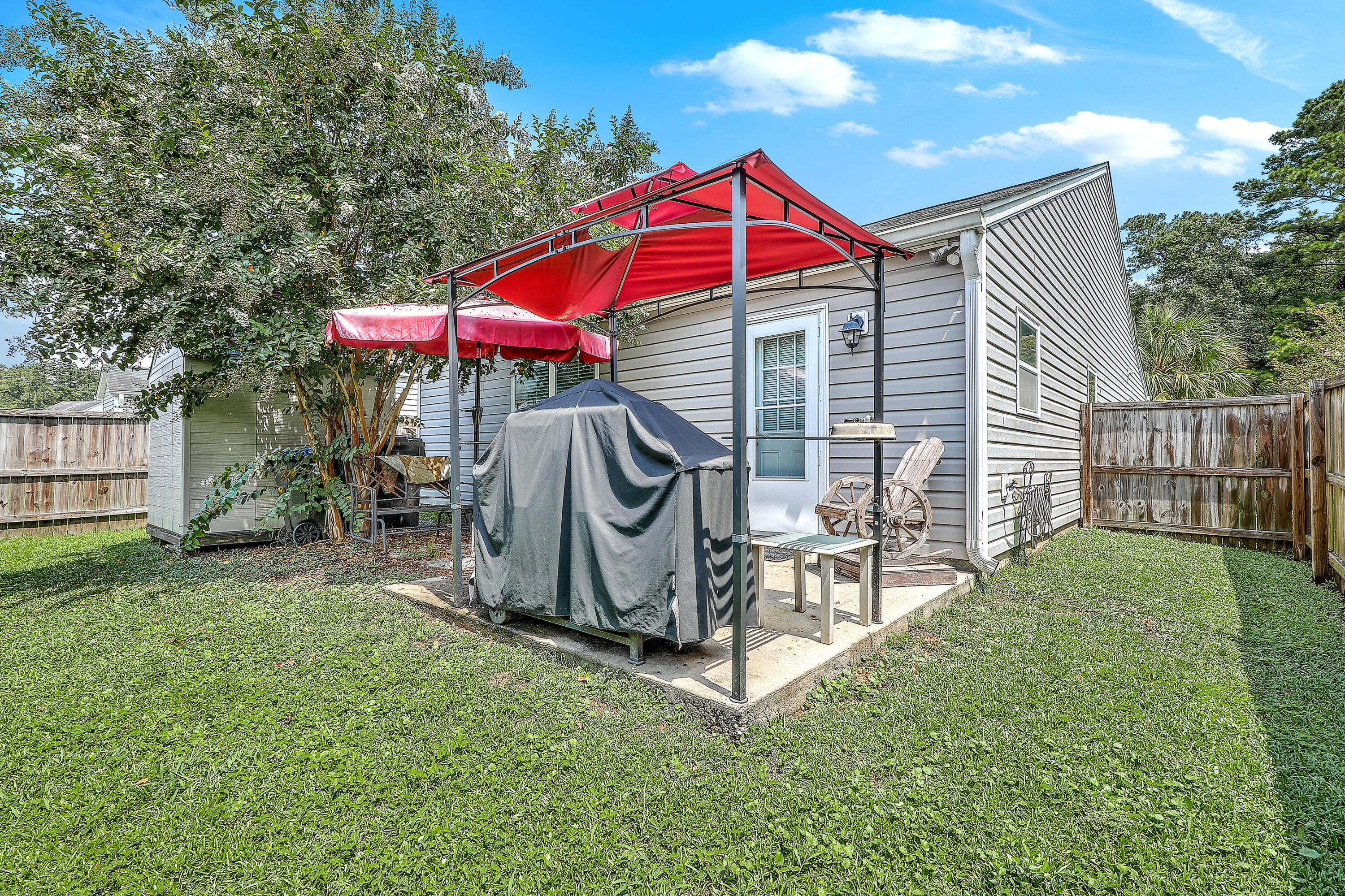 266 Coosawatchie Street