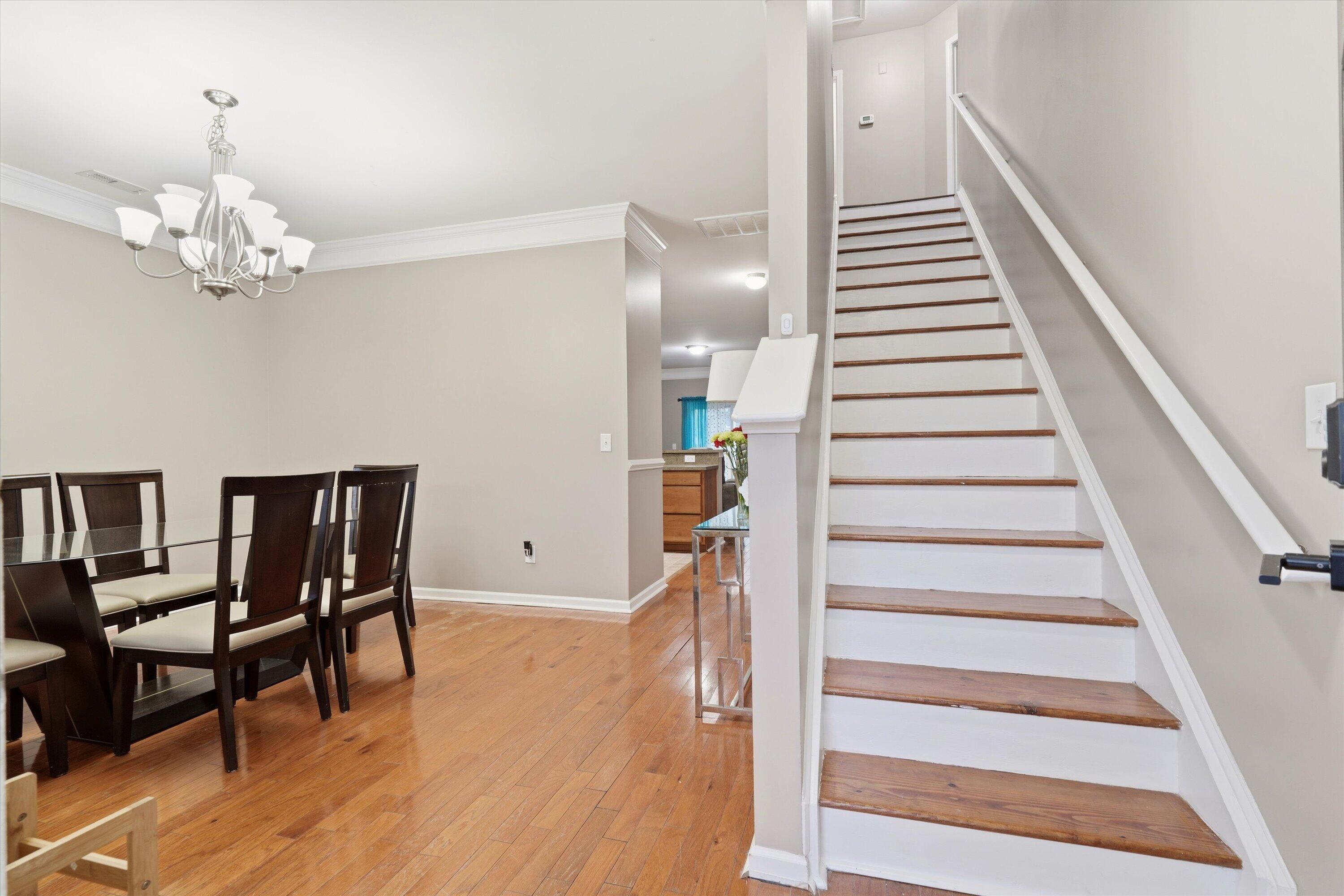 222 Oglethorpe Circle