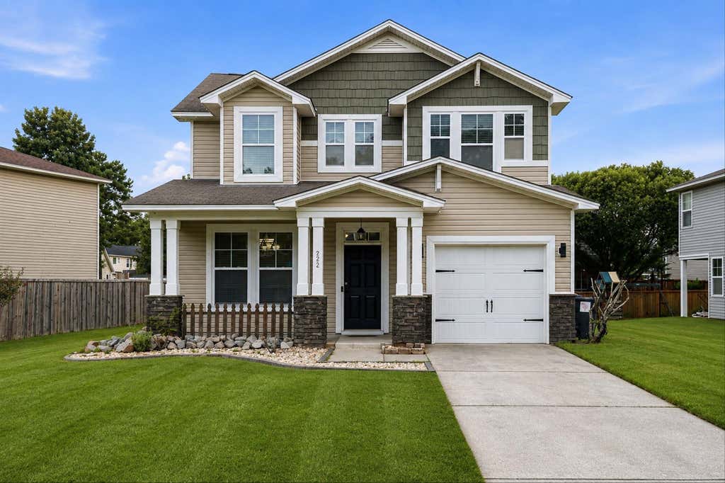 Photo of 222 Oglethorpe Circle, Moncks Corner, SC 29461 (MLS # 26023374)