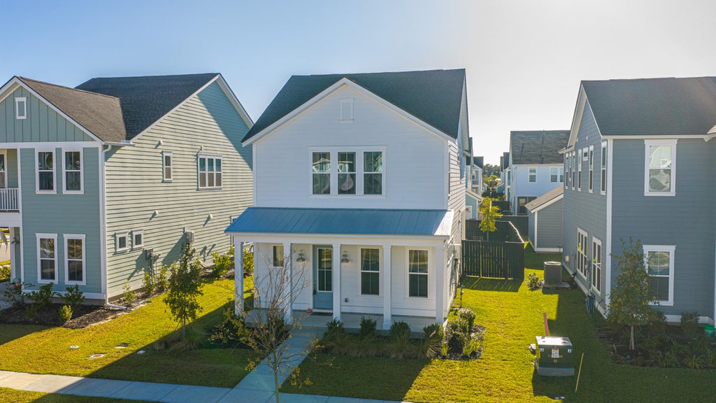 Photo of 103 Snow Street, Summerville, SC 29486 (MLS # 26029323)