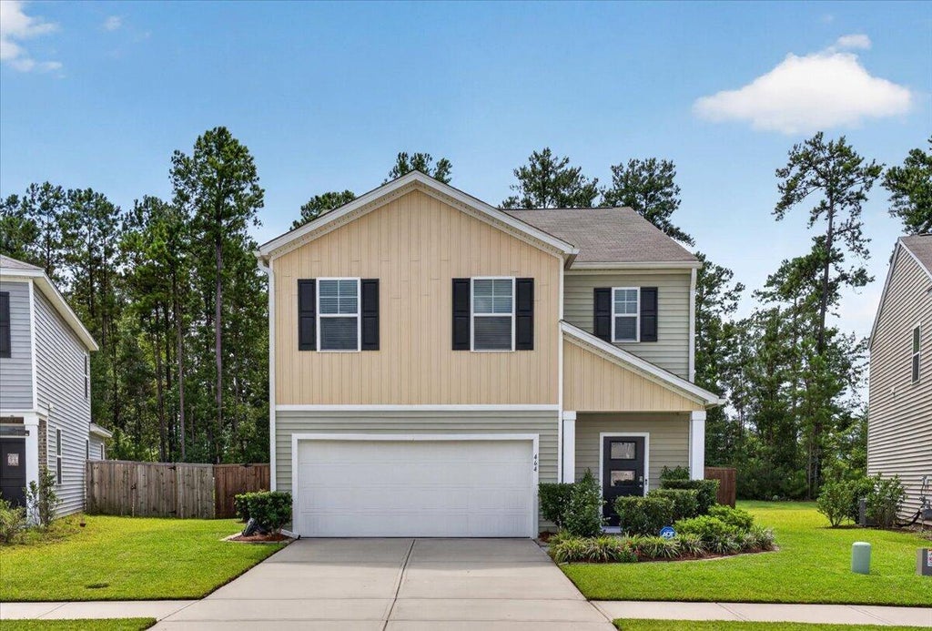 Photo of 464 Cedarview Road, Summerville, SC 29486 (MLS # 26025356)