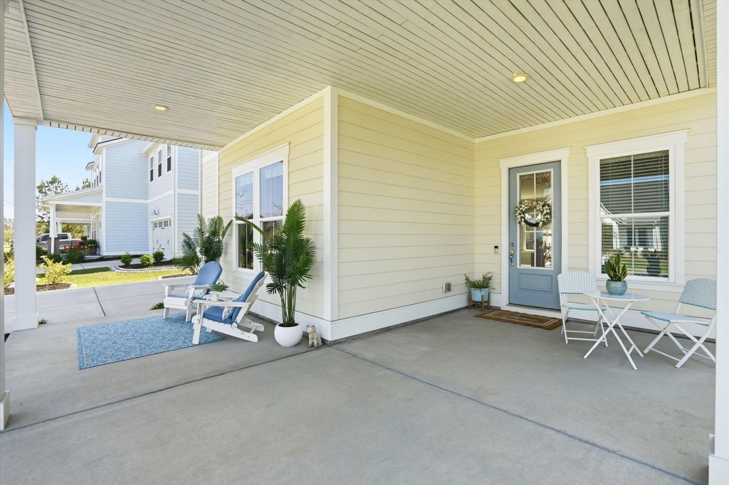 Photo of 389 Parish Farms Drive, Summerville, SC 29486 (MLS # 26009351)