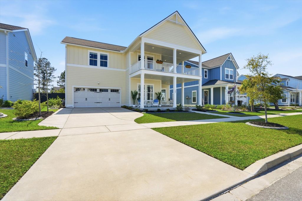 Photo of 389 Parish Farms Drive, Summerville, SC 29486 (MLS # 26009351)