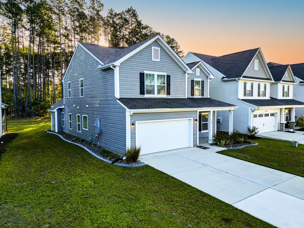 Photo of 128 Surfbird Road, Summerville, SC 29485 (MLS # 25027824)