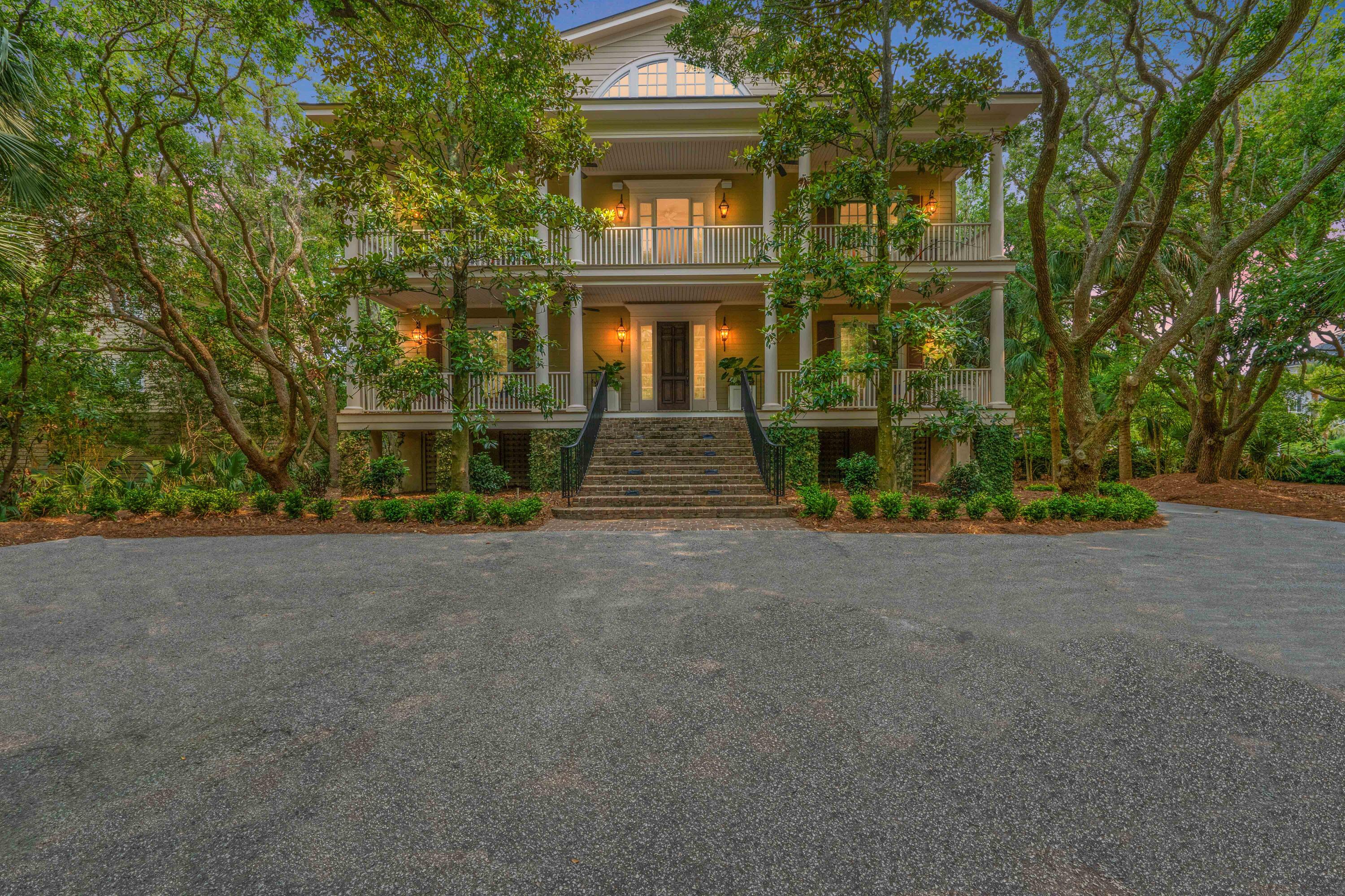 43 Surfsong Road