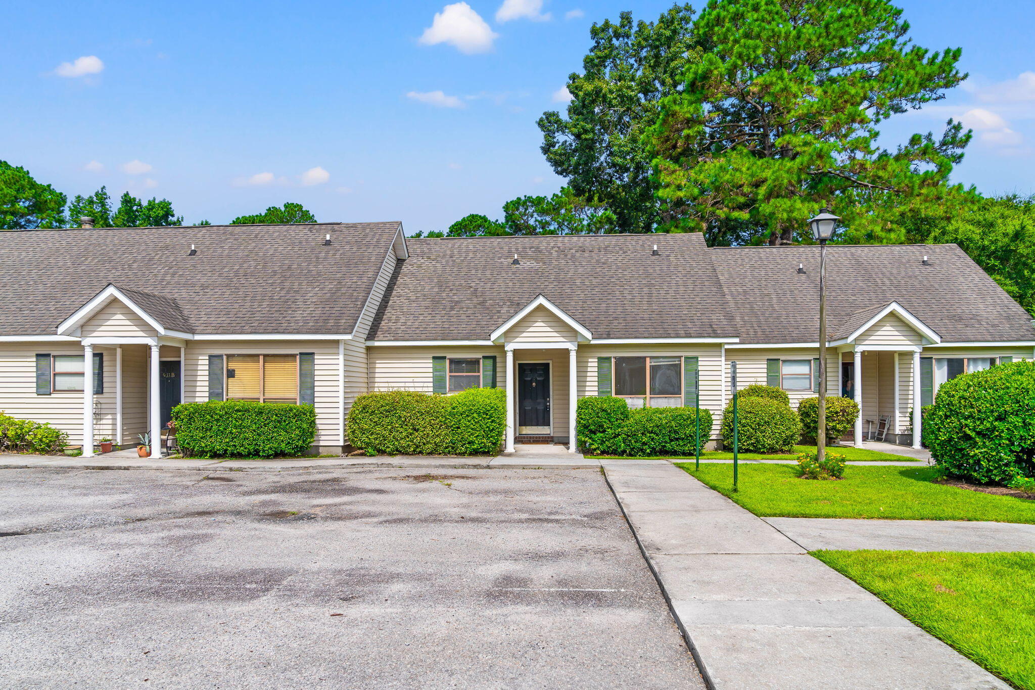 933 E Estates Boulevard C