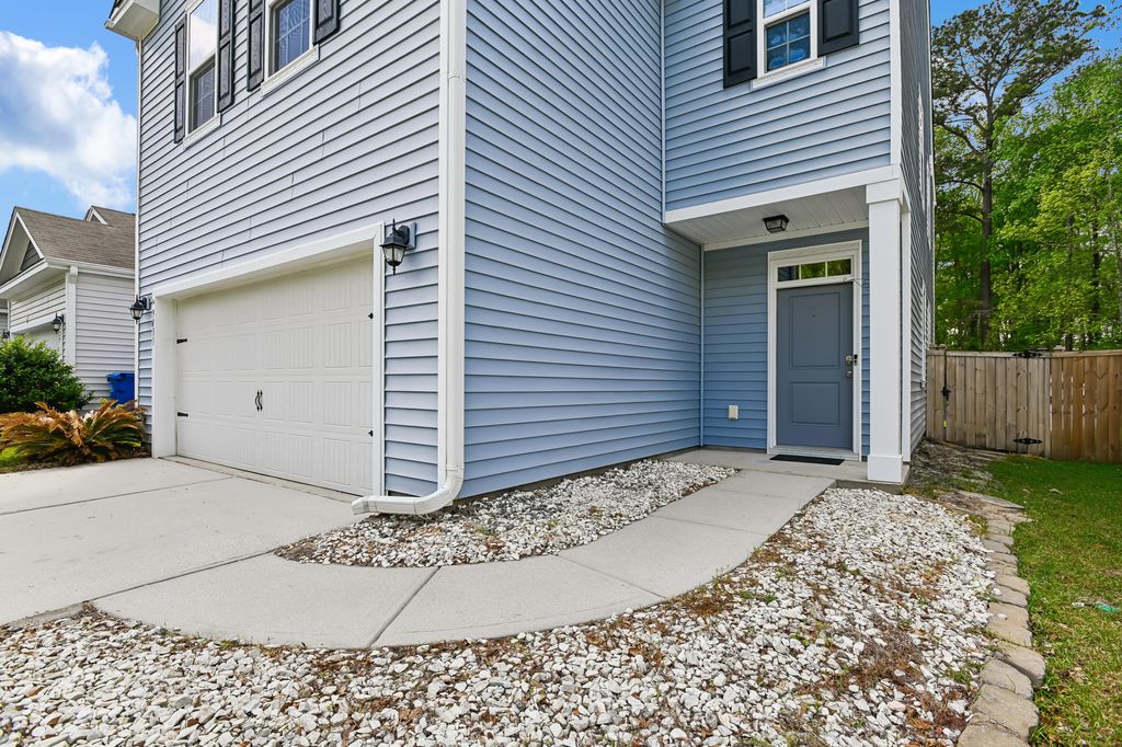 Photo of 9831 Seed Street, Summerville, SC 29485 (MLS # 26009464)