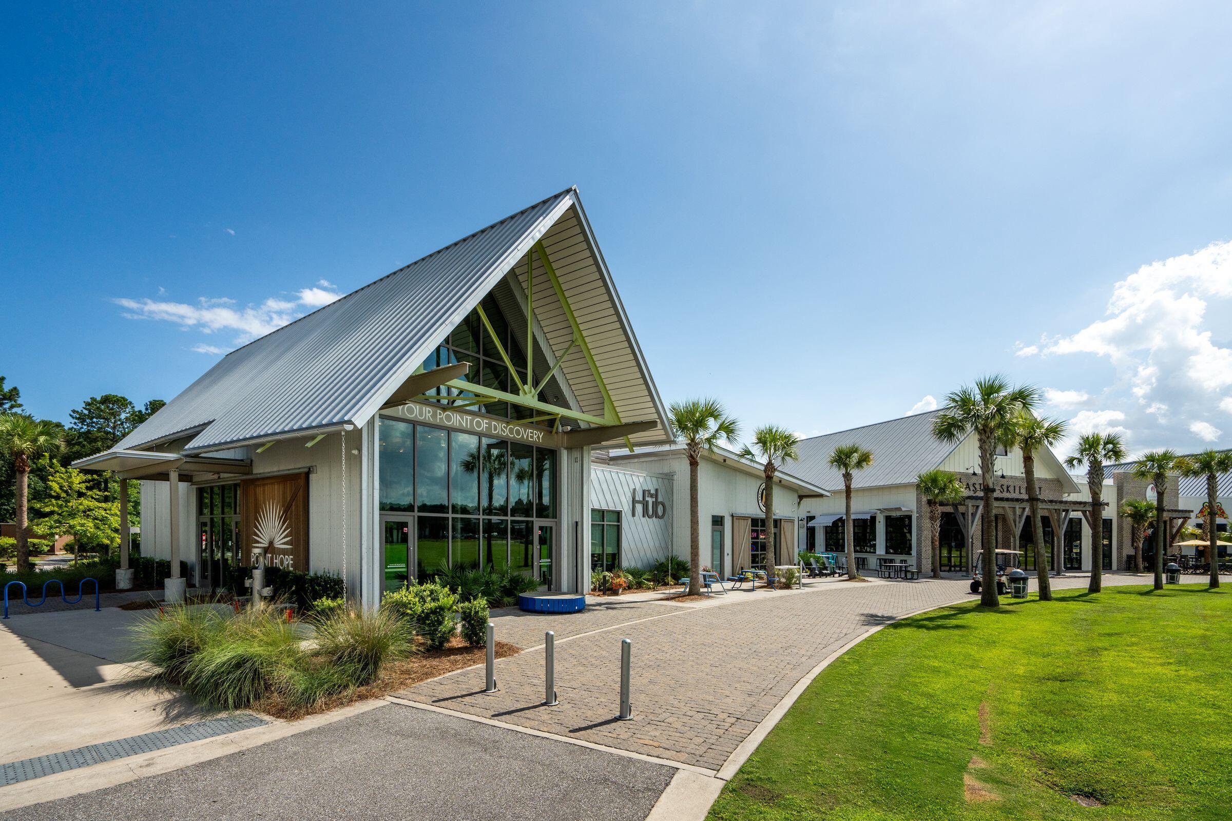 Charleston, South Carolina 29492, United States, 5 Bedrooms Bedrooms, ,4 BathroomsBathrooms,Residential,Pending,182316