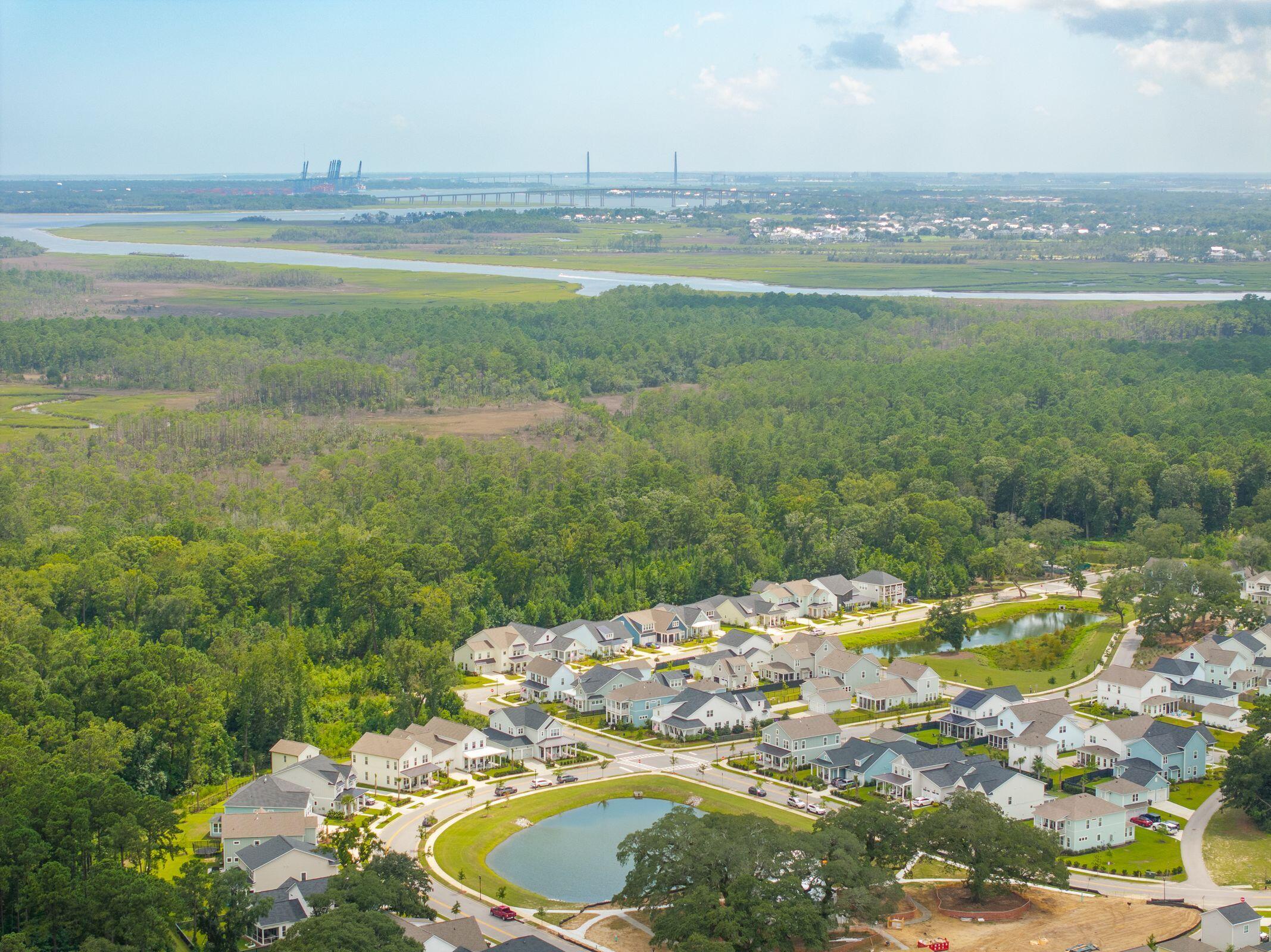 Charleston, South Carolina 29492, United States, 5 Bedrooms Bedrooms, ,4 BathroomsBathrooms,Residential,Pending,182316