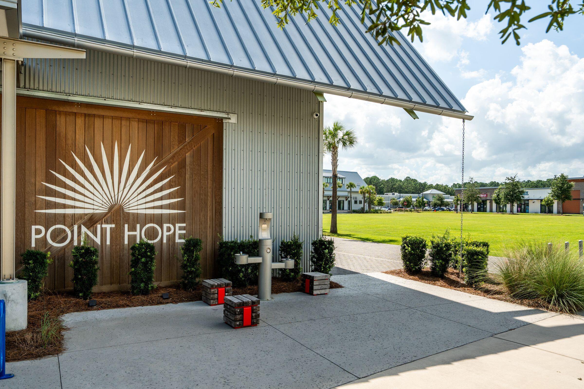 Charleston, South Carolina 29492, United States, 5 Bedrooms Bedrooms, ,4 BathroomsBathrooms,Residential,Pending,182316