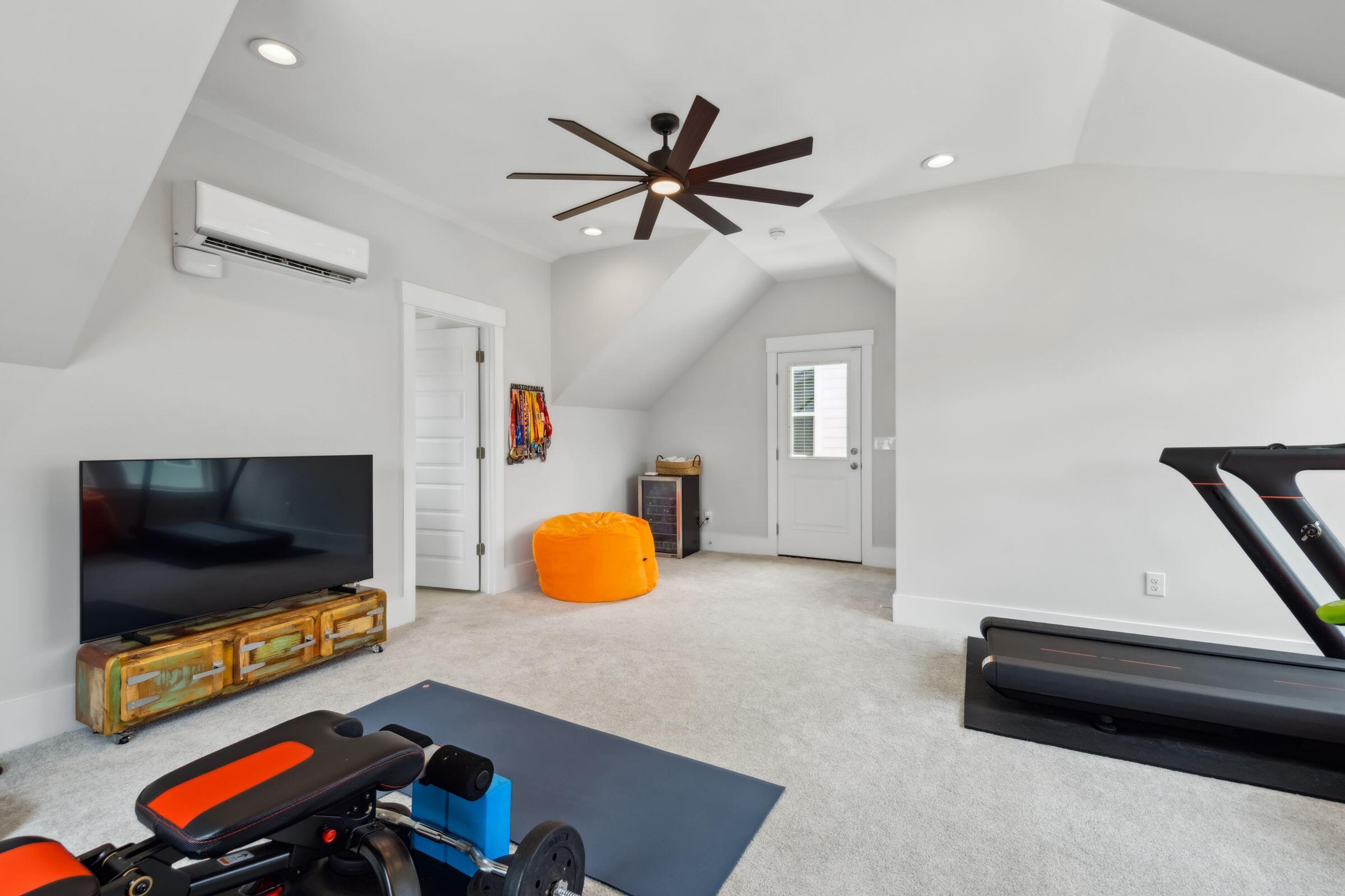 Charleston, South Carolina 29492, United States, 5 Bedrooms Bedrooms, ,4 BathroomsBathrooms,Residential,Pending,182316