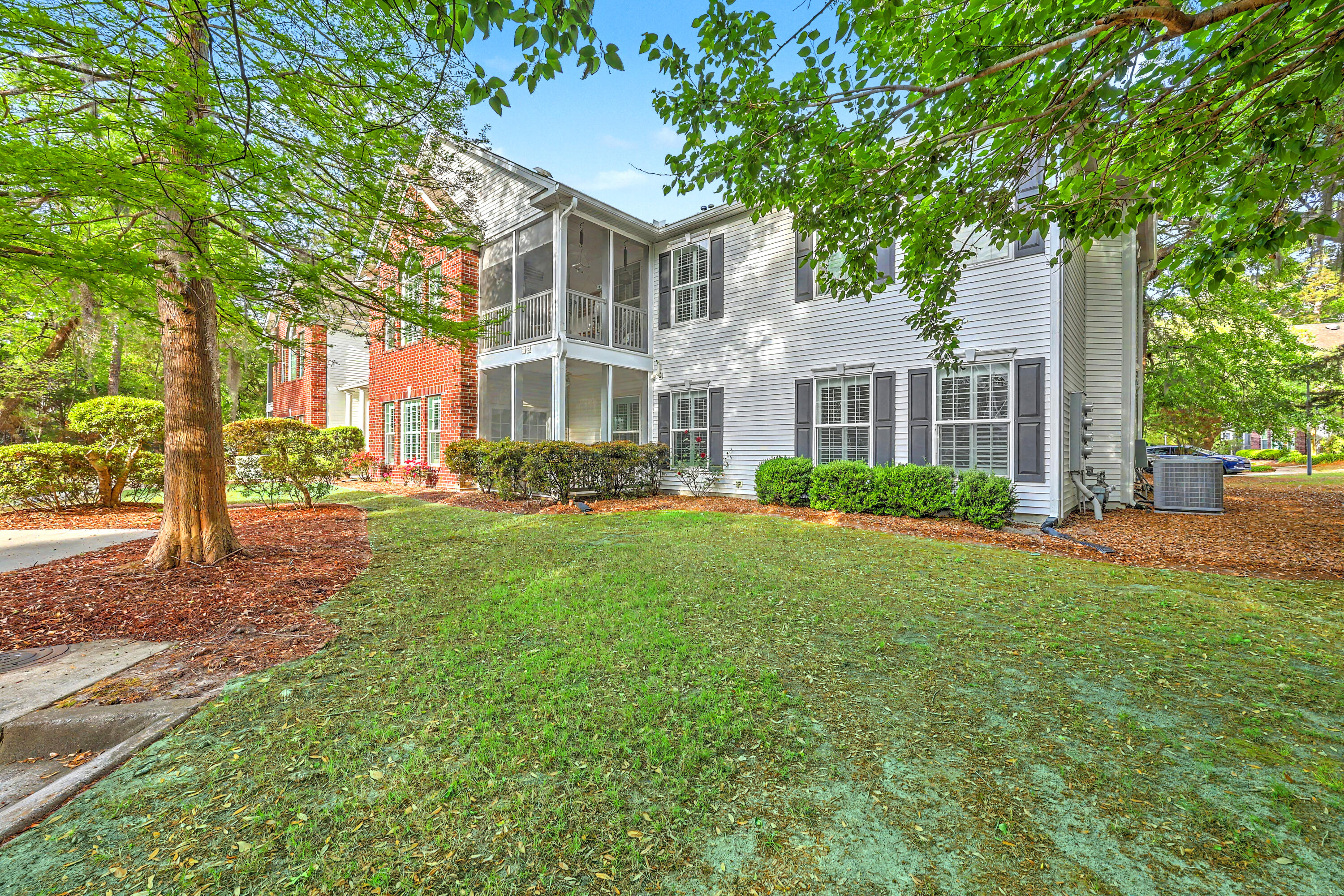 125 Golfview Lane