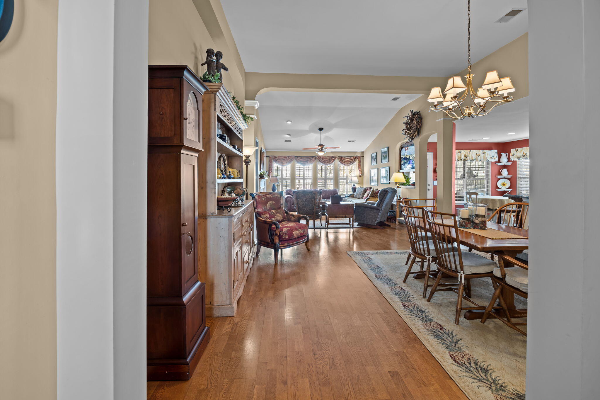 600 Pointe Of Oaks Road