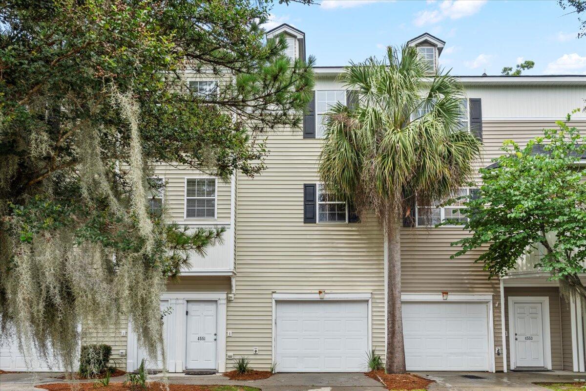 4551 Great Oak Drive