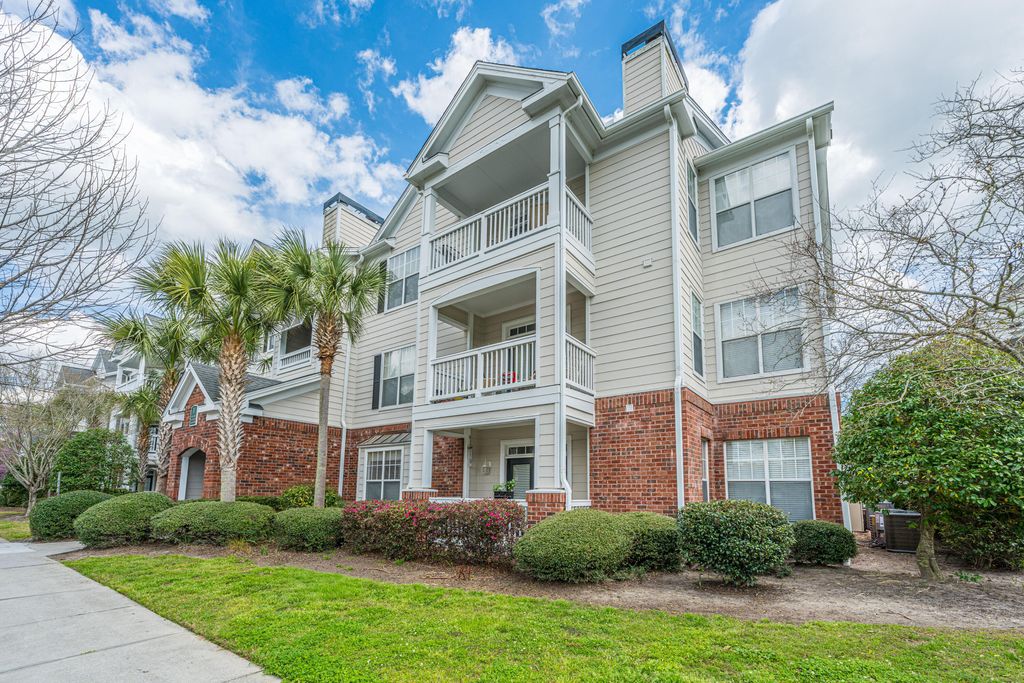 Photo of 45 Sycamore Avenue #Apt 1135, Charleston, SC 29407 (MLS # 26007006)