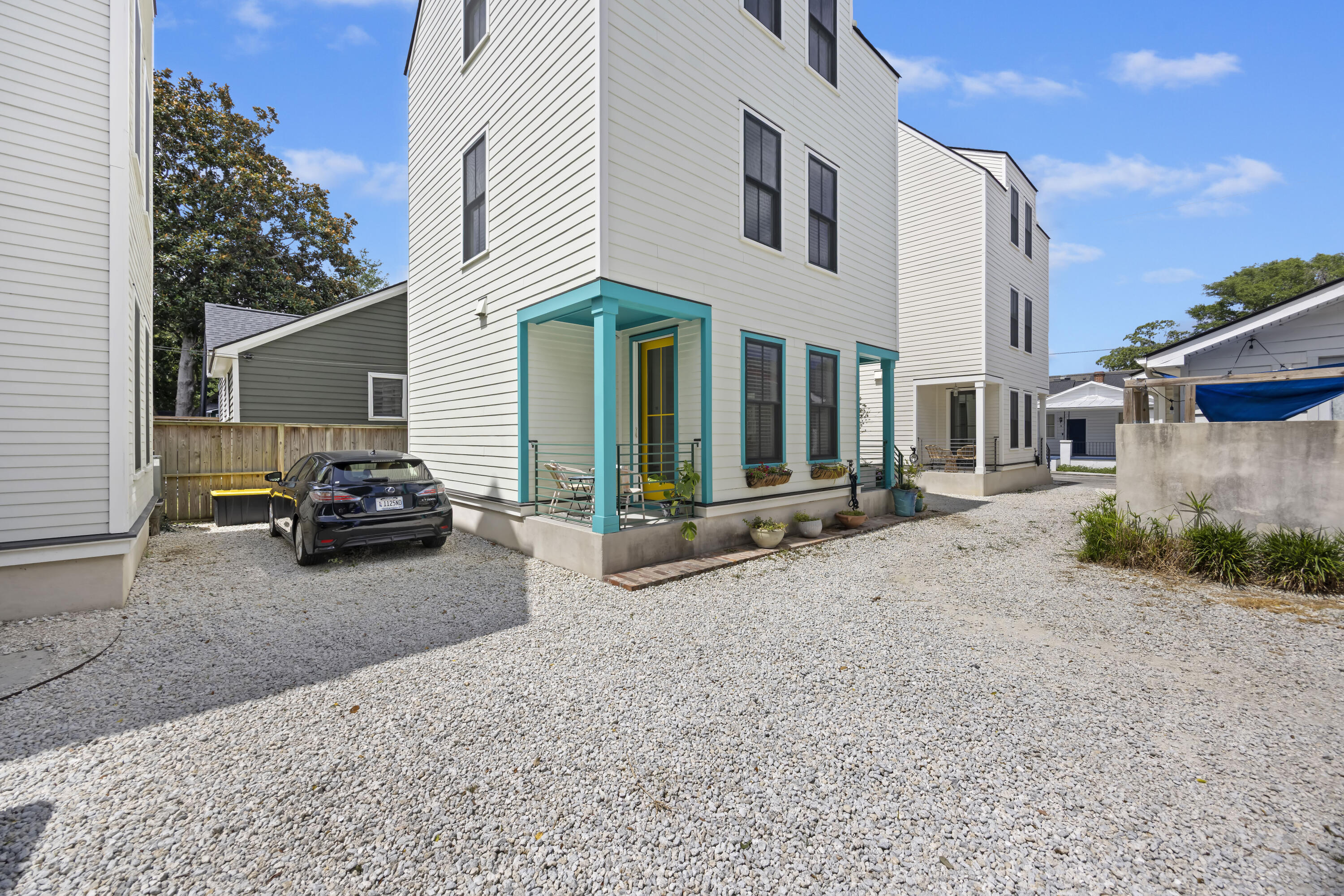 3 1/2 Maranda Holmes Street