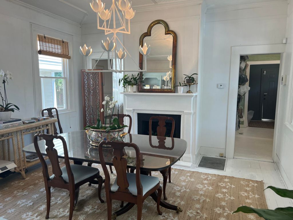 Photo of 680 King Street, Charleston, SC 29403 (MLS # 25026124)