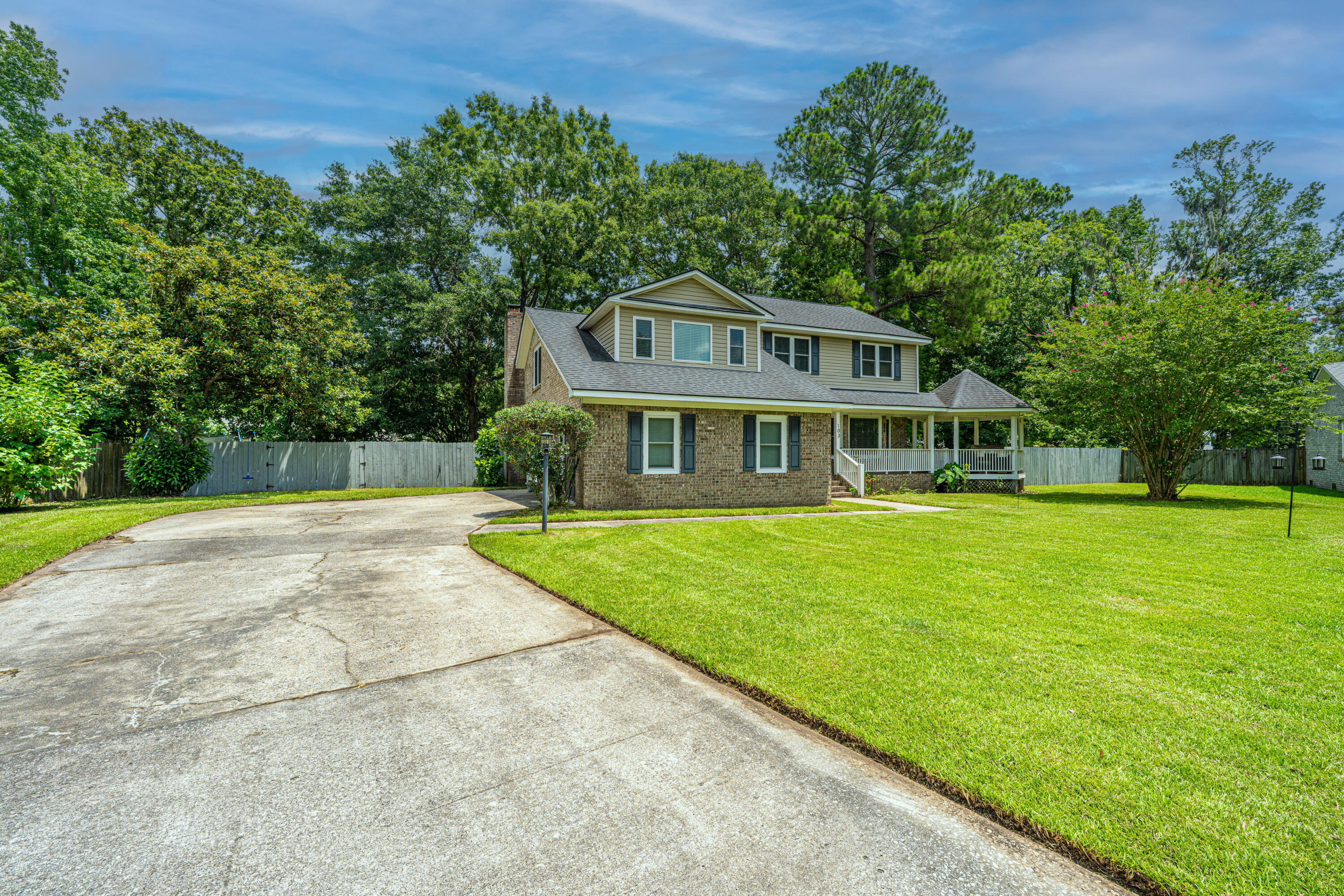 103 Windsor Court