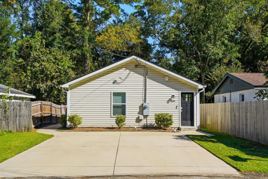 Photo of 1438 Agatha Street, Charleston, SC 29407 (MLS # 26004858)