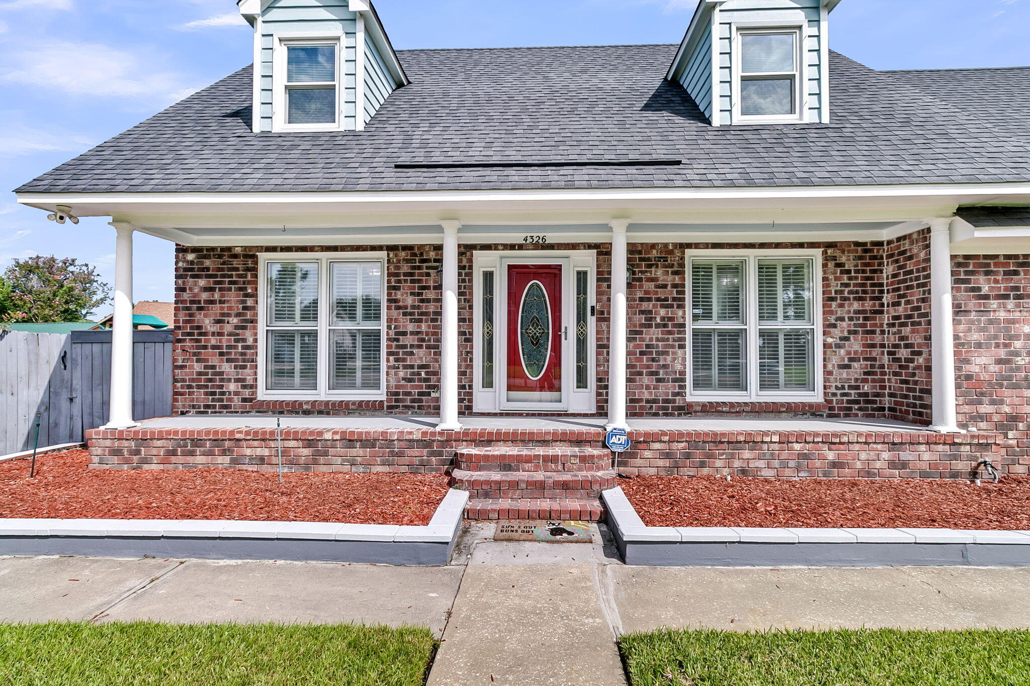 4326 Waterview Circle