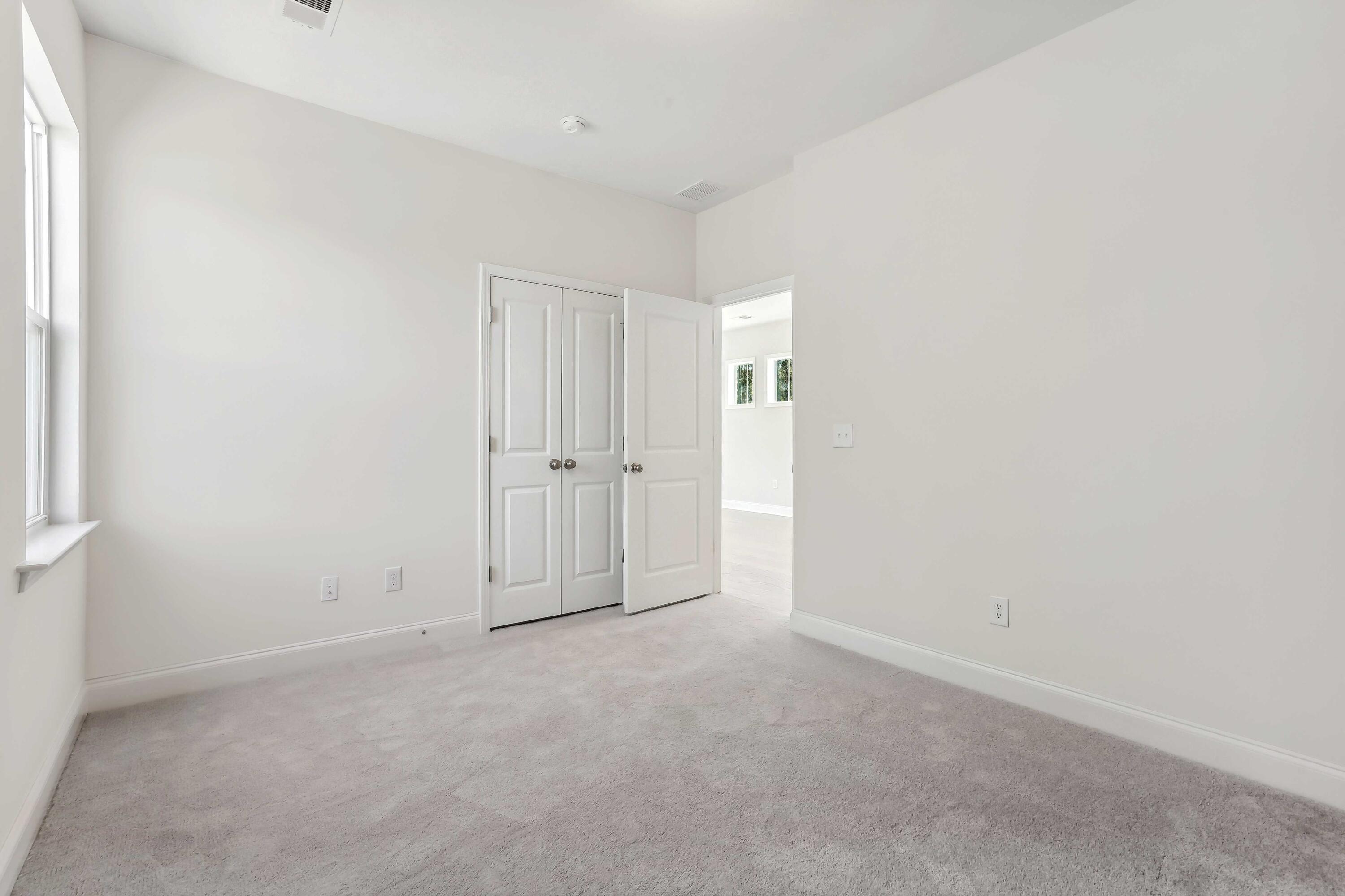 179 Claret Cup Way