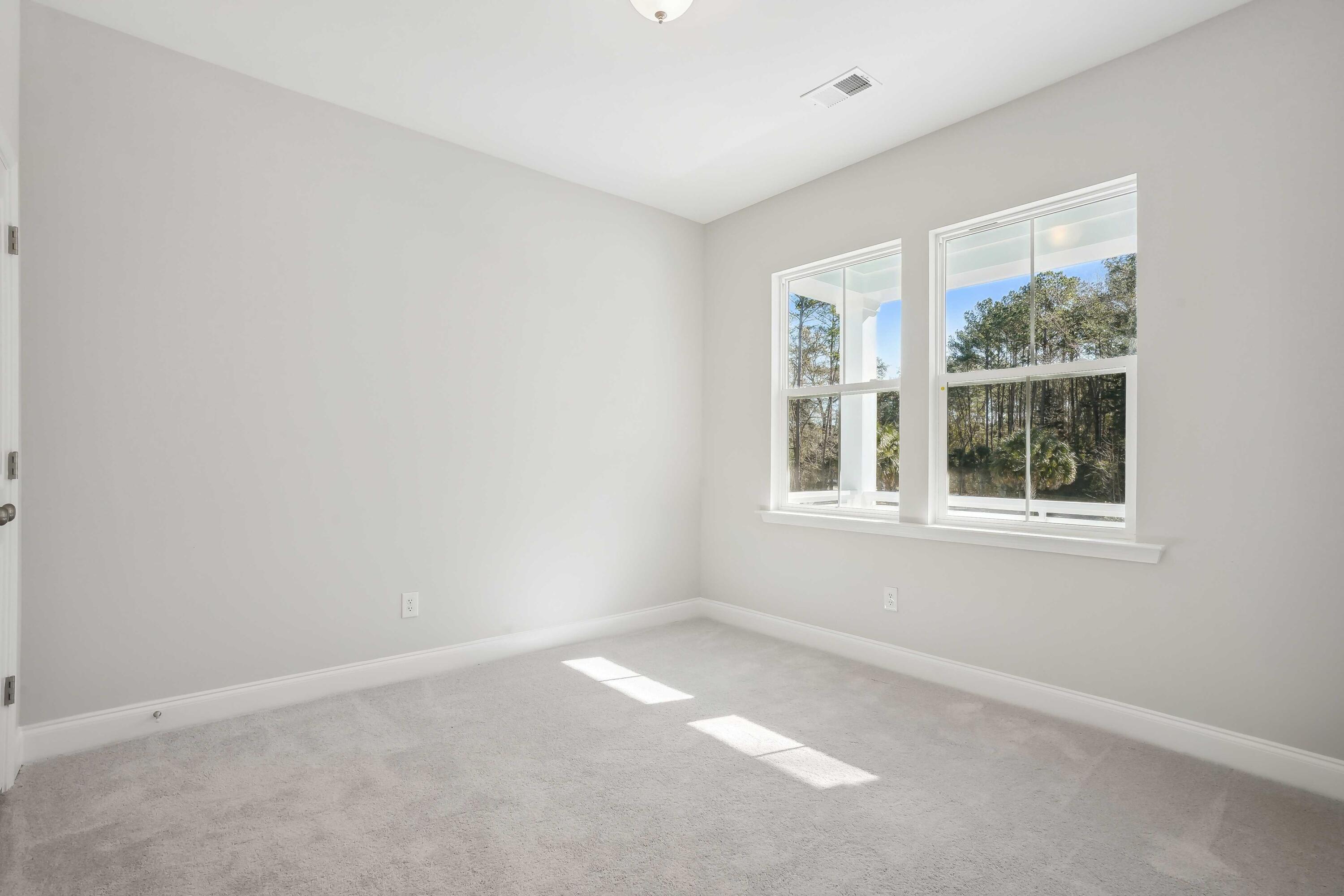 179 Claret Cup Way