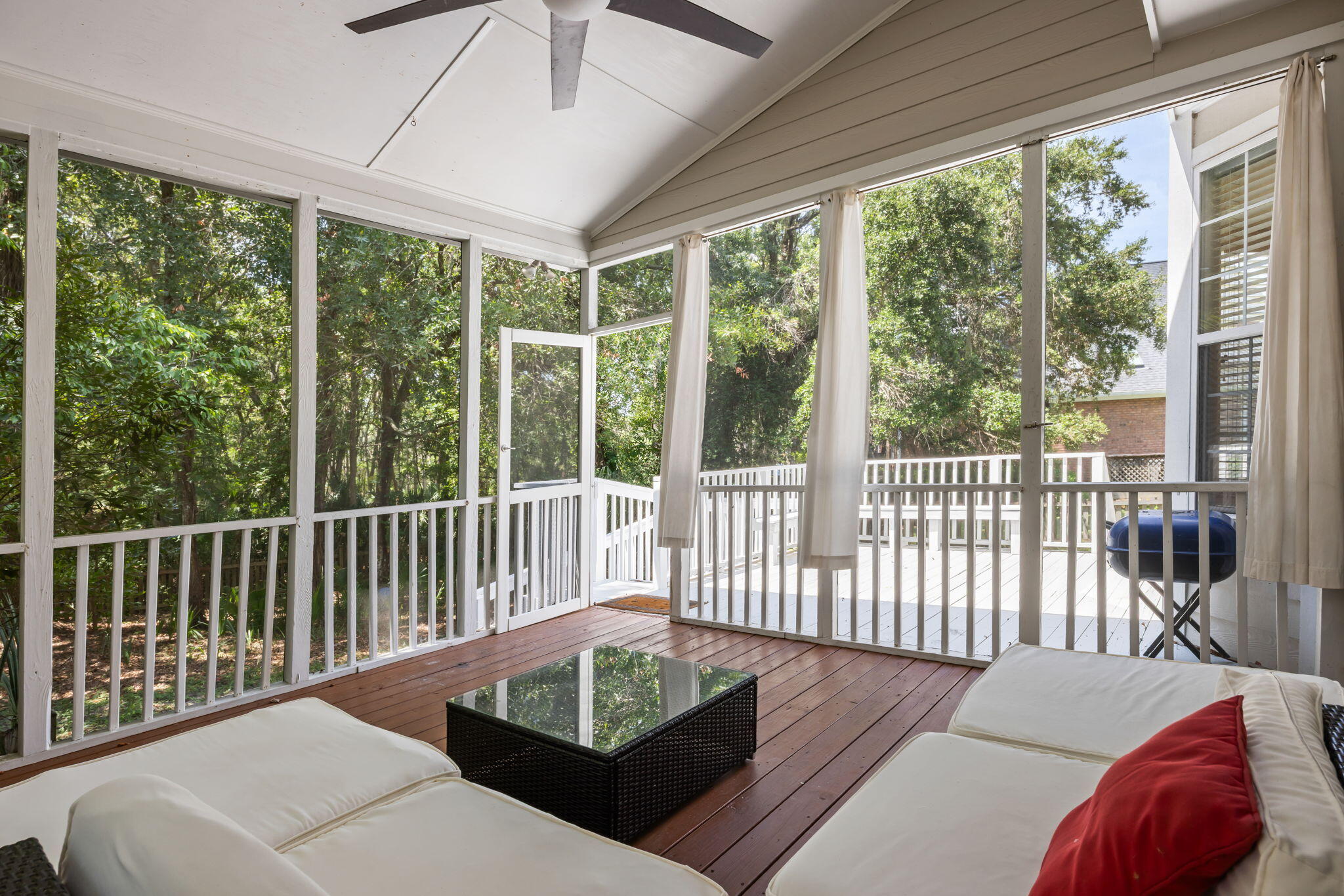 200 Oak Point Landing Drive
