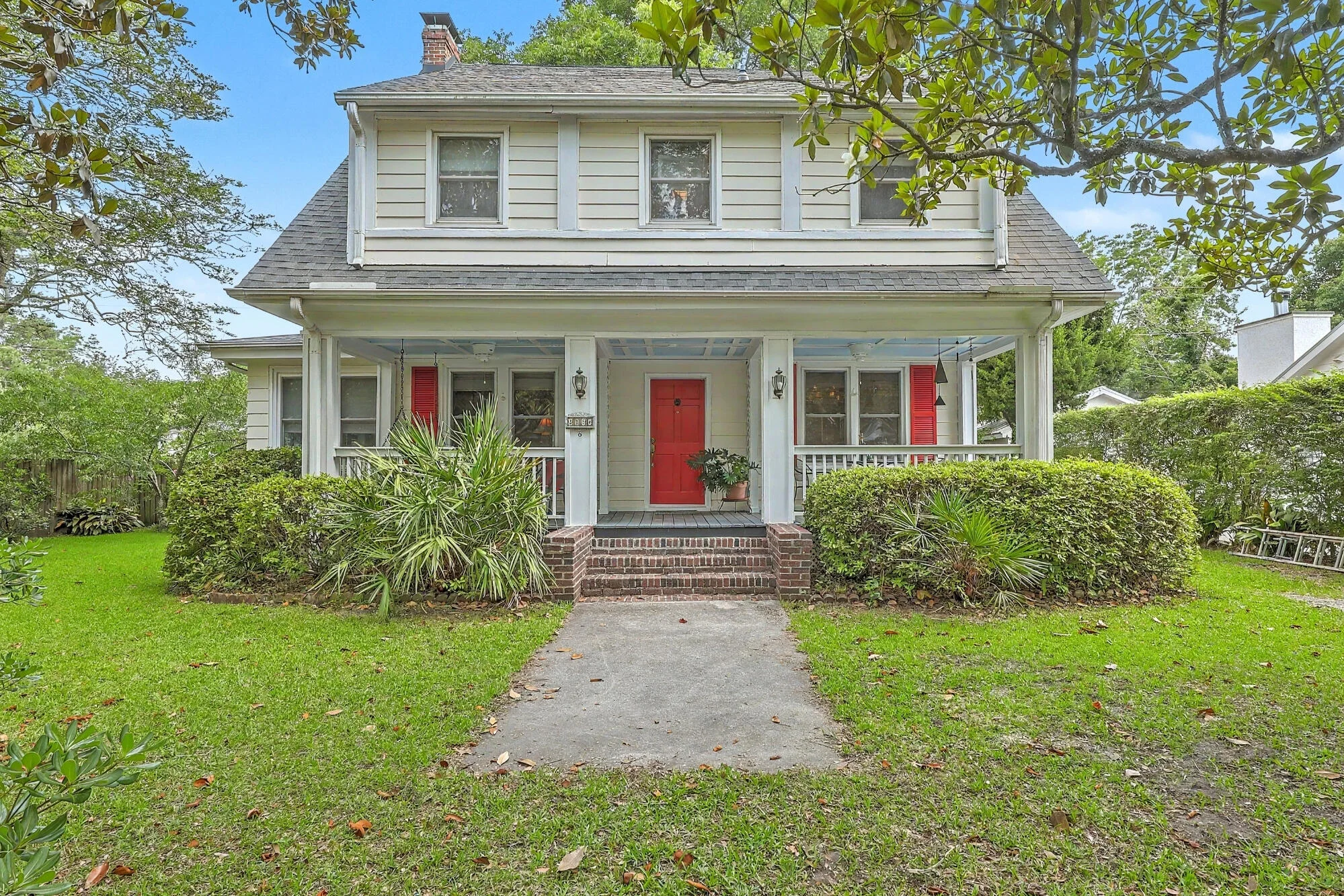 2154 Saint James Drive