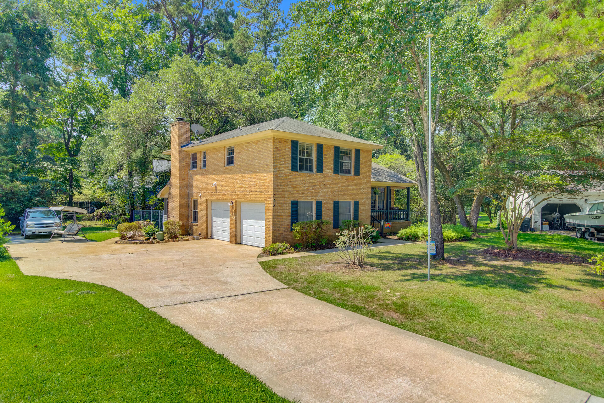 105 Greendale Court