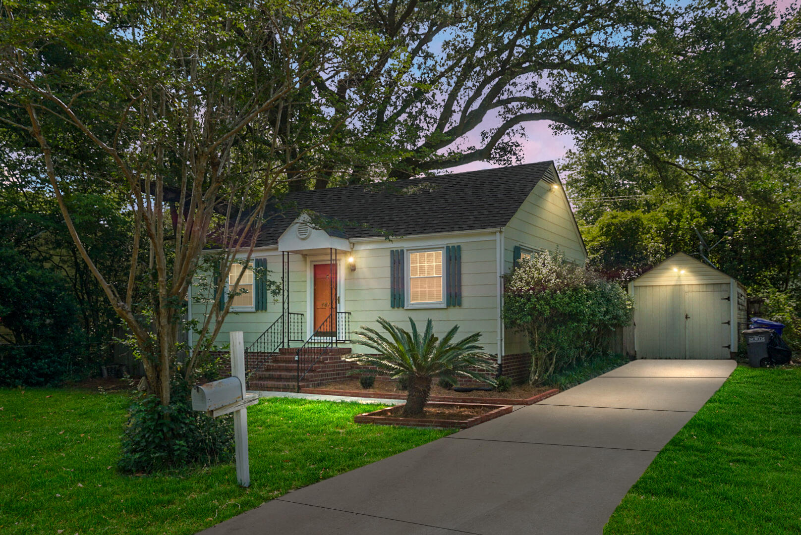 4810 Parkside Drive