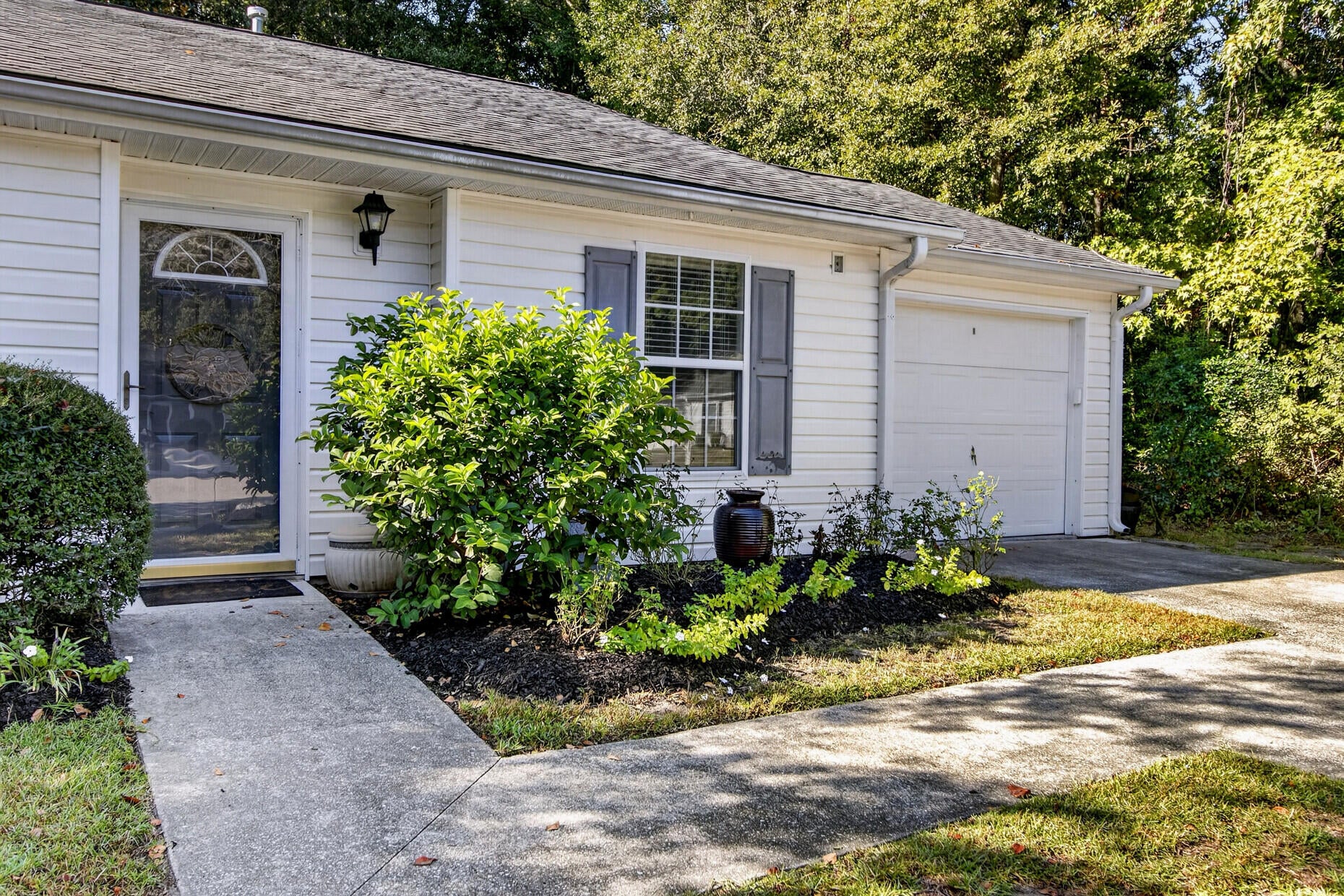 1565 Brianna Lane