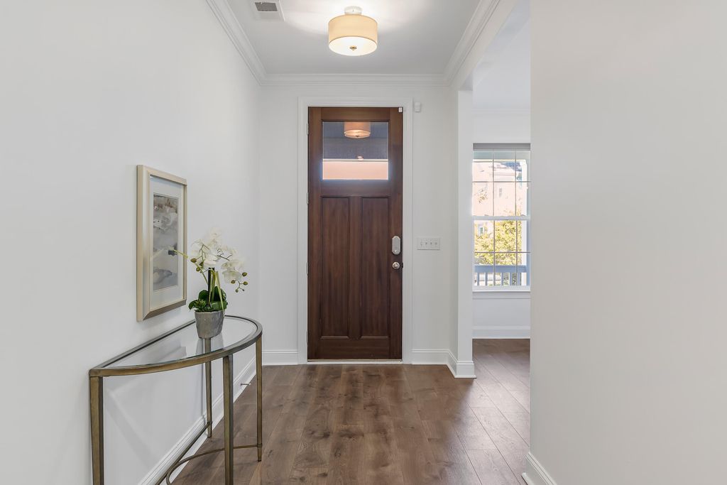 Photo of 2805 Wagner Way, Mount Pleasant, SC 29466 (MLS # 25026120)