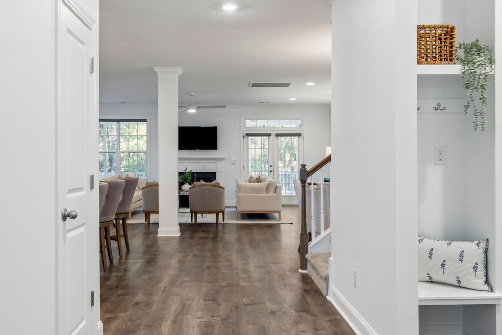 Photo of 2805 Wagner Way, Mount Pleasant, SC 29466 (MLS # 25026120)