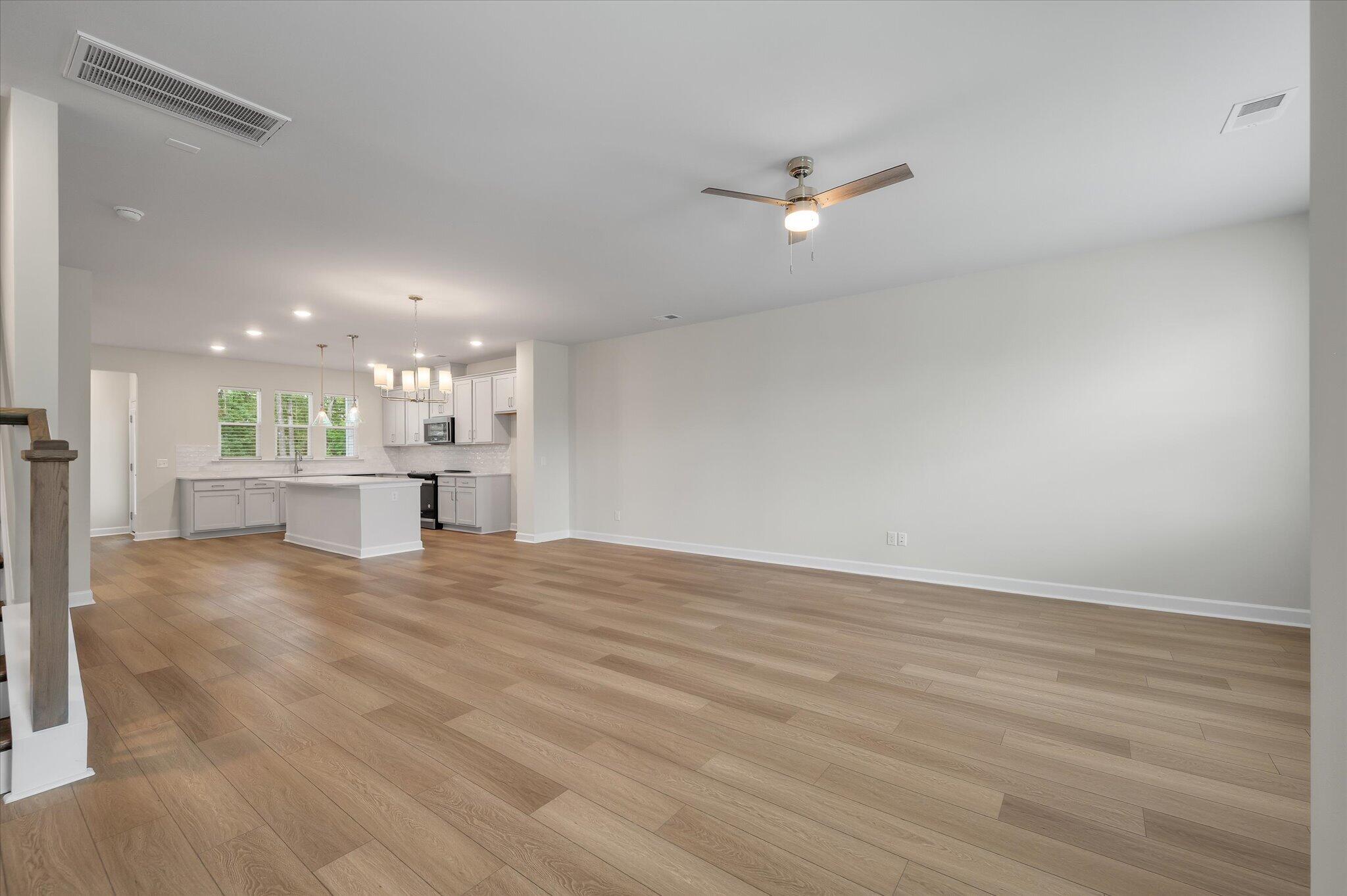 5226 New Palm Court