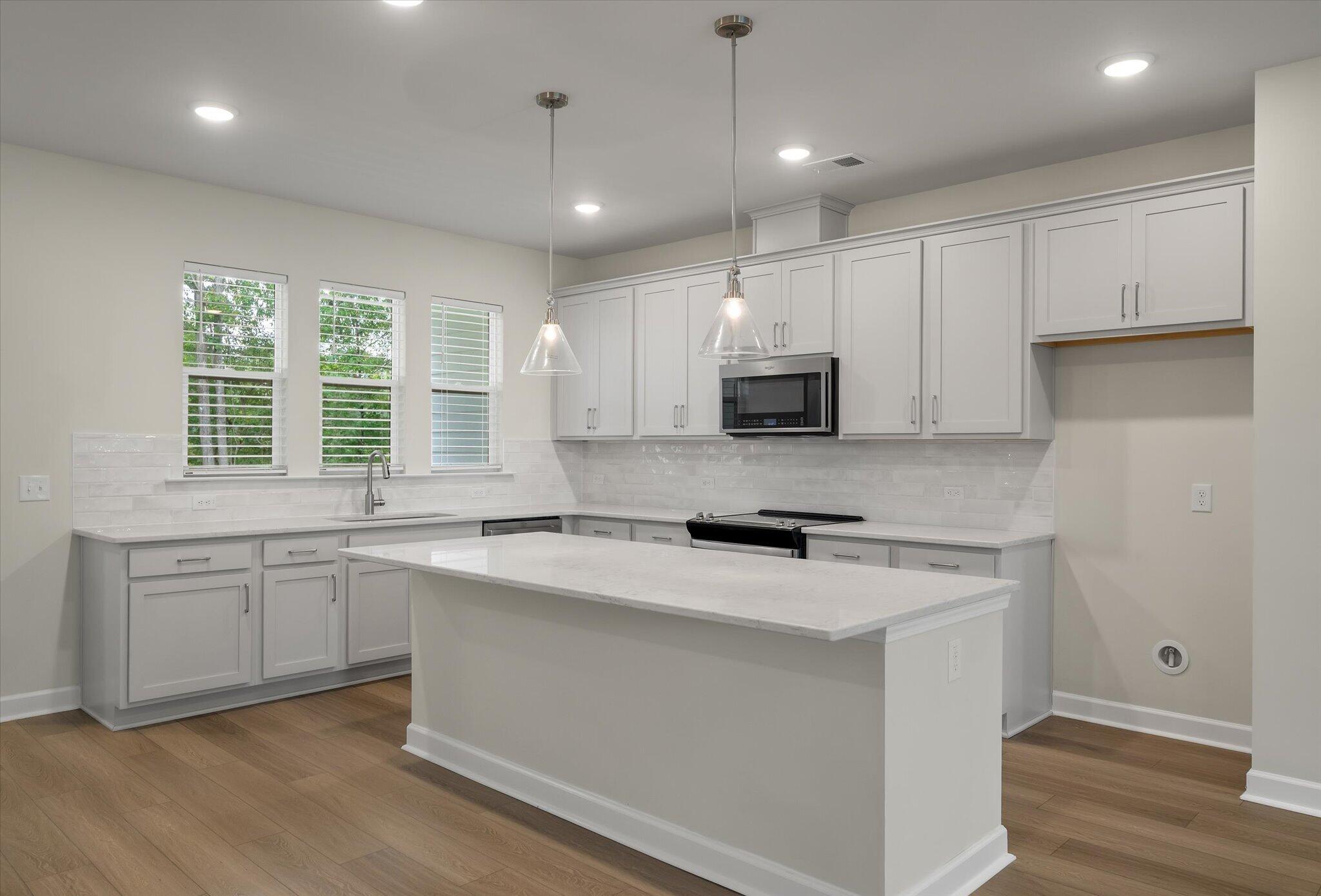 5226 New Palm Court