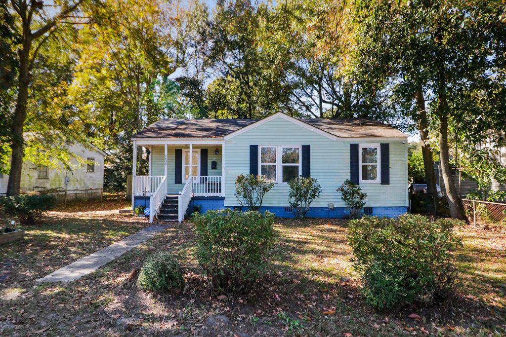 Photo of 2635 Ranger Drive, North Charleston, SC 29405 (MLS # 25030226)
