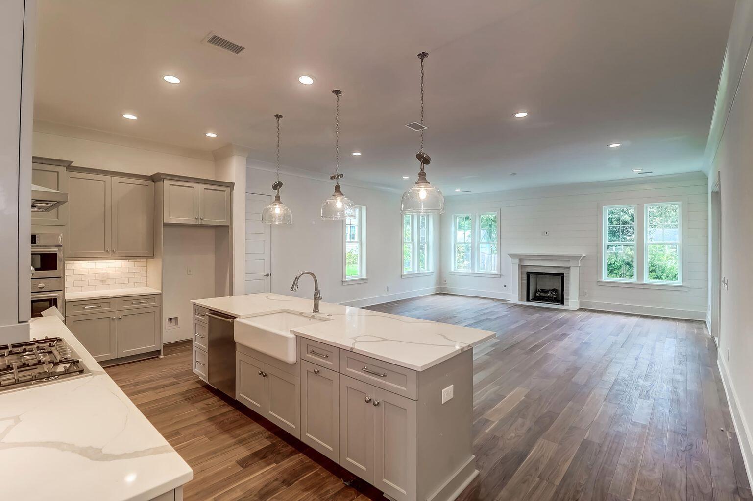 2950 Lodge Berry Lane