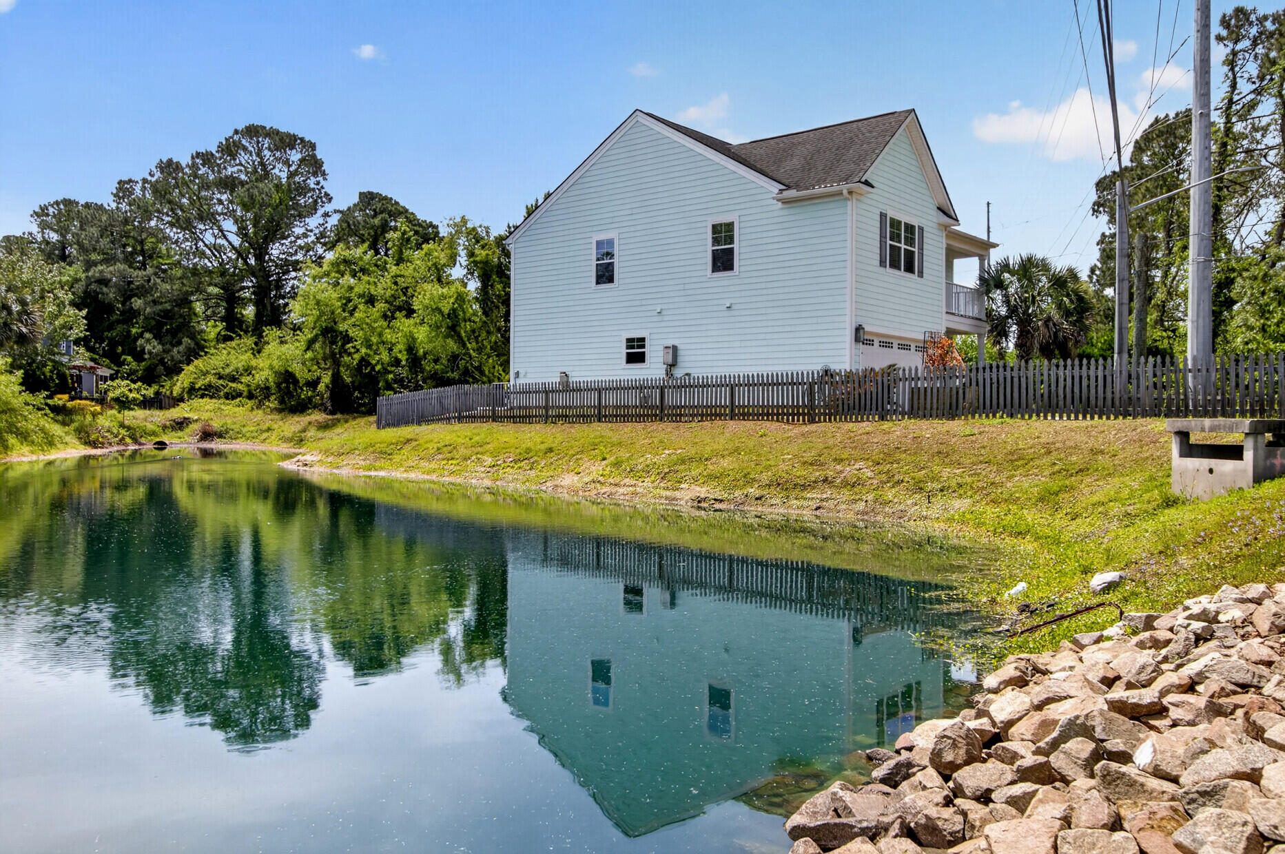 1089 Fort Johnson Road