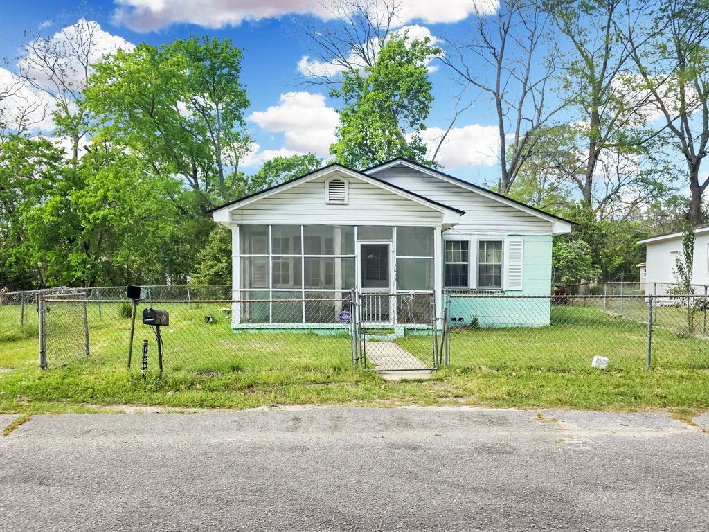 Photo of 1655 Irvin Street, Orangeburg, SC 29115 (MLS # 26009678)