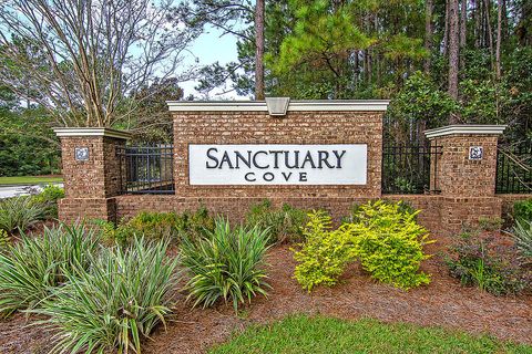 A home in Summerville