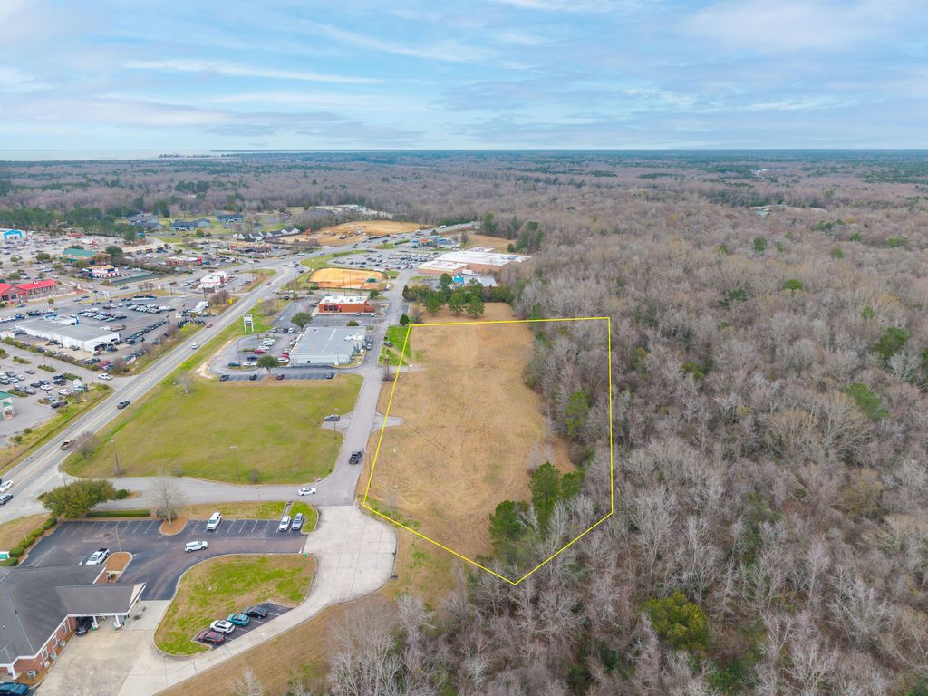 Photo of 00 Mccormick Circle, Moncks Corner, SC 29461 (MLS # 26014435)